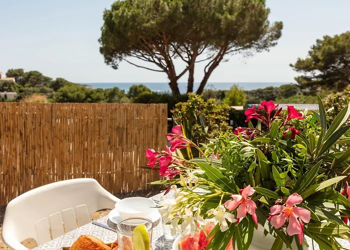 Le Photinia, Mobil-home Climatise Avec Vue Situe Au Coeur Du Domaine